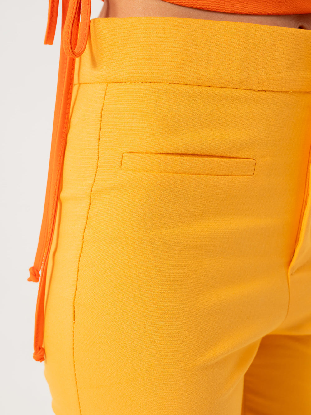 Elastic belted pants - Marigold