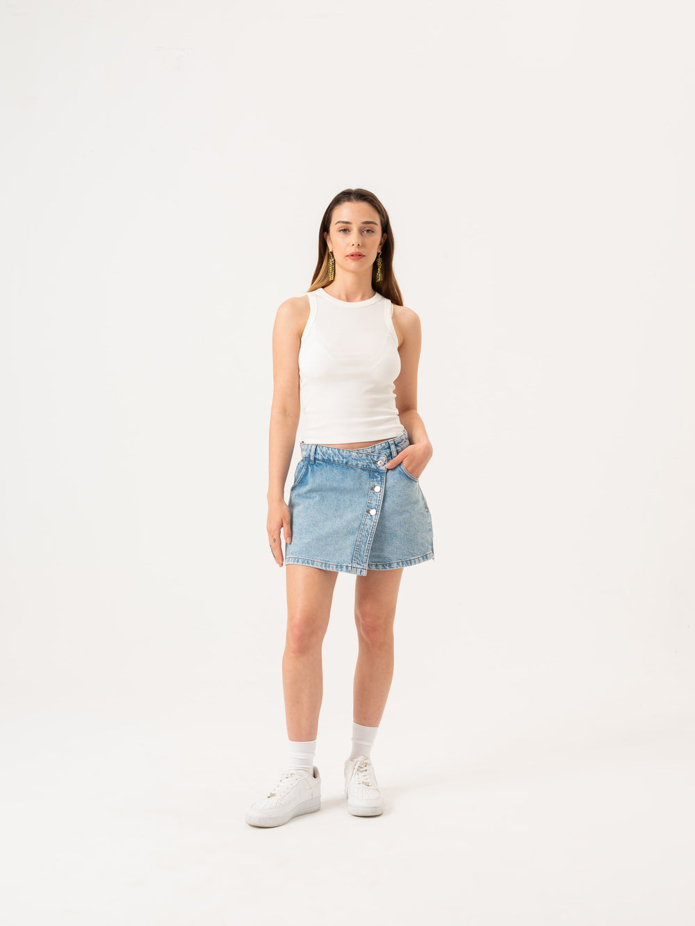 Short denim skirt