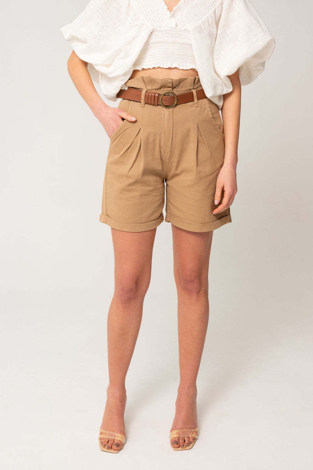 Short en gabardine plissé