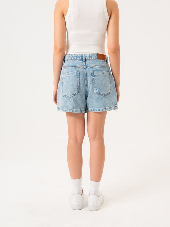 Short denim skirt