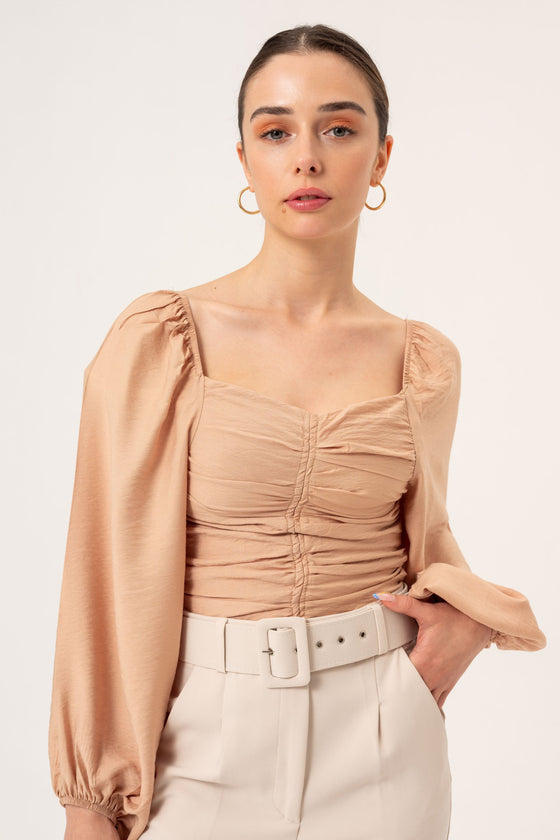 SHIRRED BALLOON SLEEVE BLOUSE - CAMEL