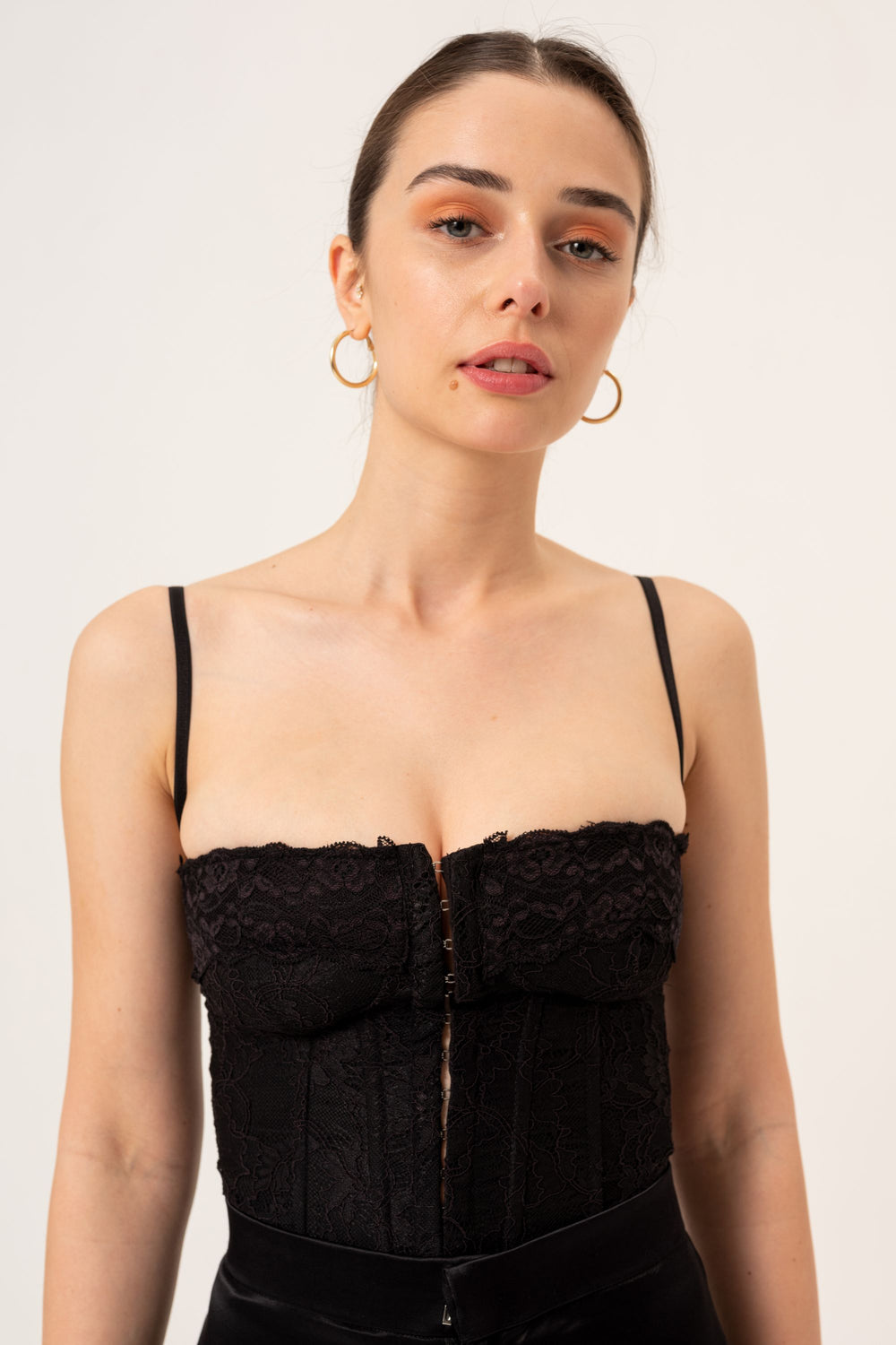 LACE DETAILED CORSET TOP - BLACK