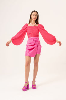  SHIRRED BALLOON SLEEVE BLOUSE - FUCHSIA