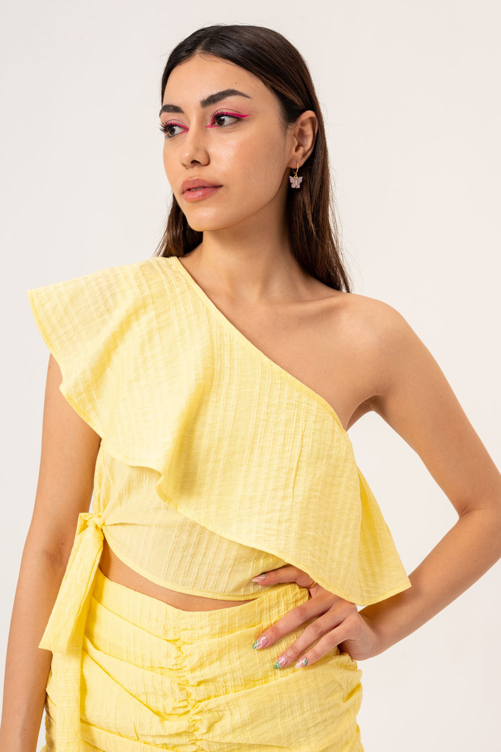 Blouse une épaule à lacets - Jaune